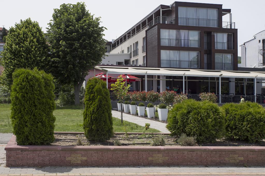 Romantique Dojran Hotel Екстер'єр фото